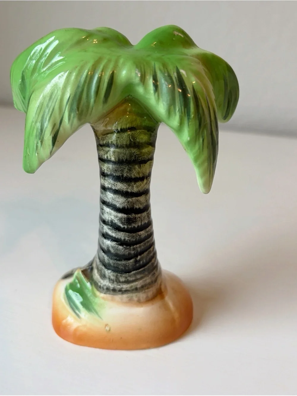 Mid century 1950s vintage Florida tourist salt & pepper shakers made in japan